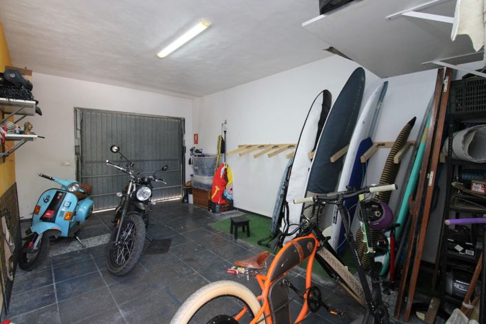 Image No.27-3 Bed Villa for sale