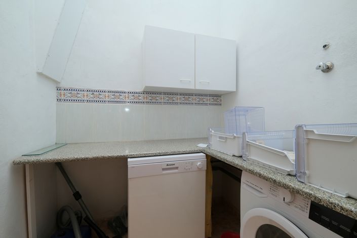 Image No.9-3 Bed Townhouse for sale