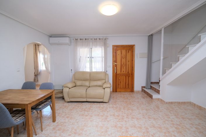 Image No.5-3 Bed Townhouse for sale