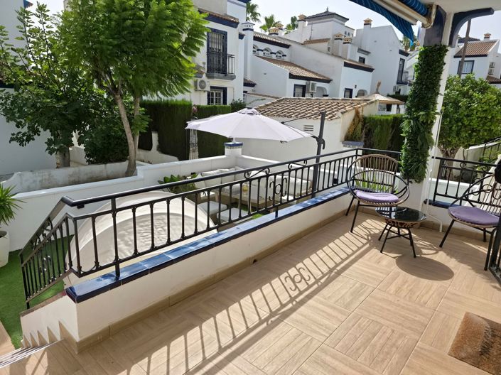 Image No.19-2 Bed Property for sale