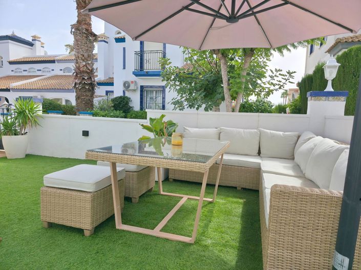 Image No.22-2 Bed Property for sale