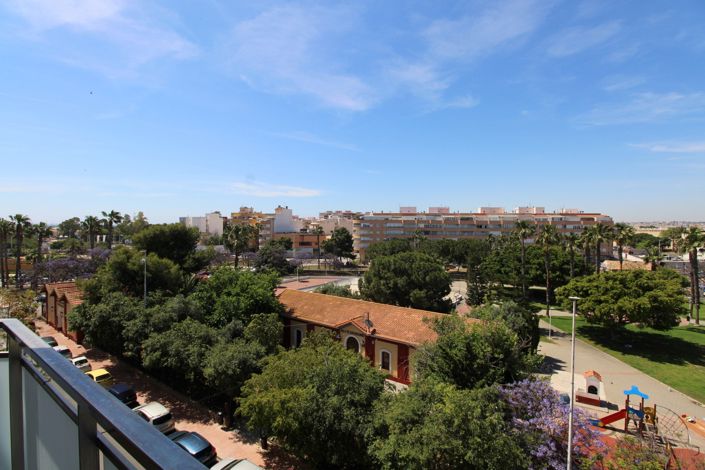 Image No.14-2 Bed Apartment for sale