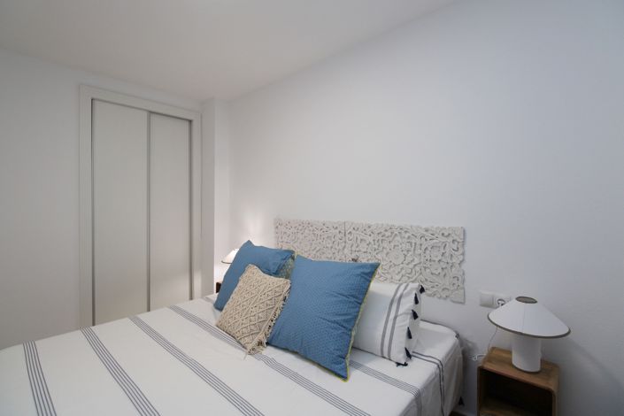 Image No.12-2 Bed Apartment for sale
