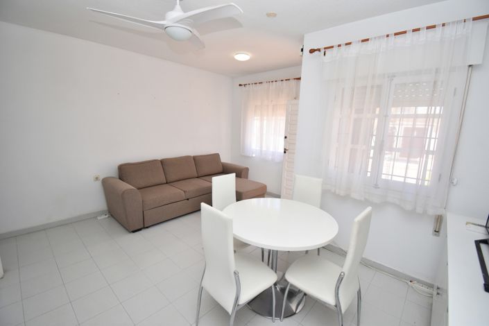 Image No.3-1 Bed Property for sale