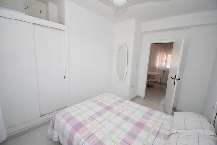 Image No.9-1 Bed Property for sale