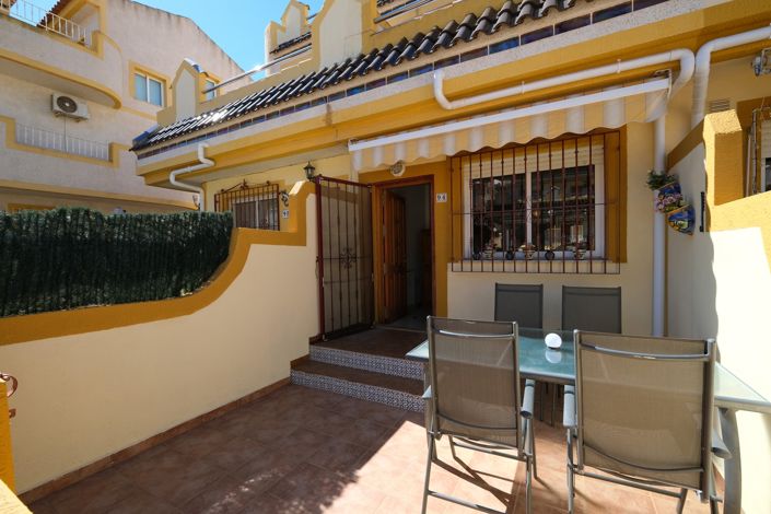 Image No.3-3 Bed Townhouse for sale