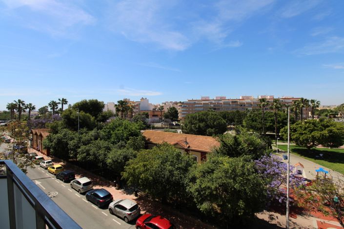 Image No.16-2 Bed Apartment for sale