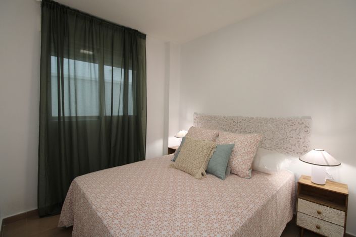 Image No.11-2 Bed Apartment for sale