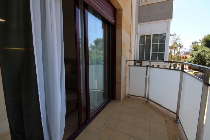 Image No.13-2 Bed Apartment for sale