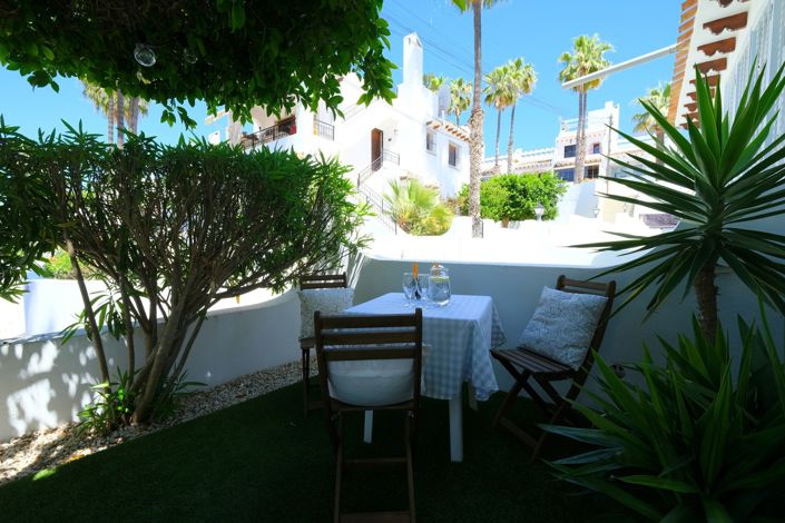 Image No.26-2 Bed Property for sale
