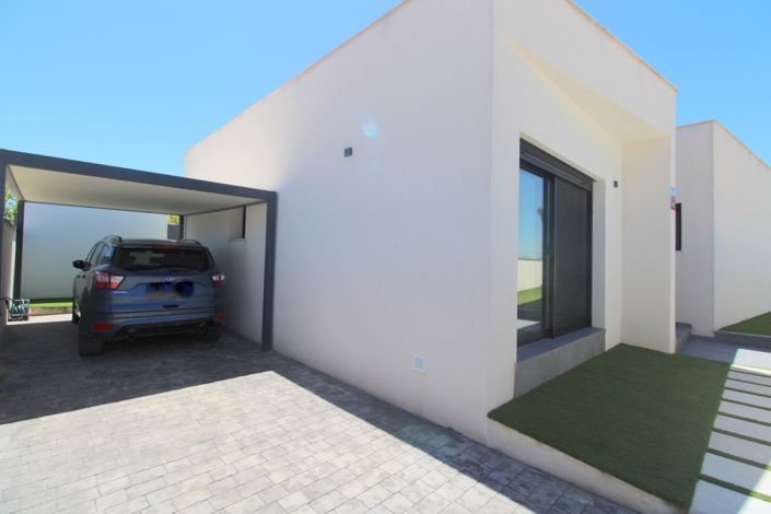Image No.21-3 Bed Villa for sale