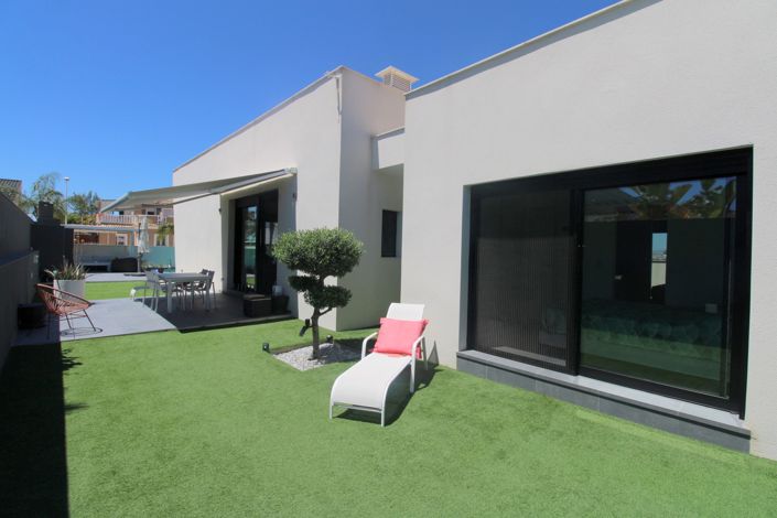 Image No.30-3 Bed Villa for sale