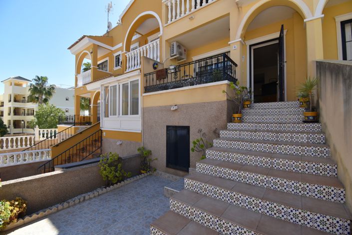 Image No.22-2 Bed Townhouse for sale