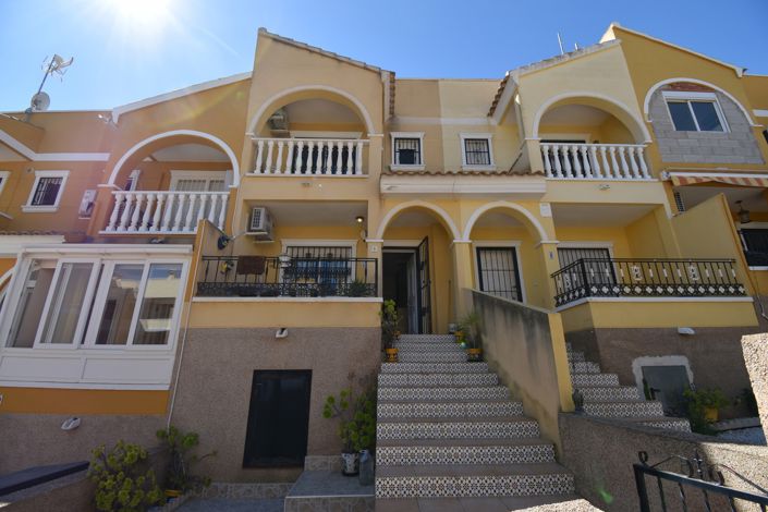 Image No.23-2 Bed Townhouse for sale