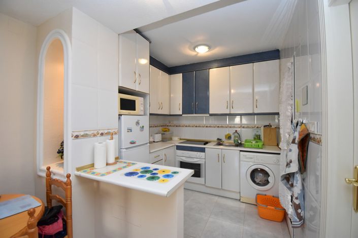 Image No.7-2 Bed Townhouse for sale