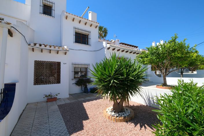 Image No.3-2 Bed Townhouse for sale