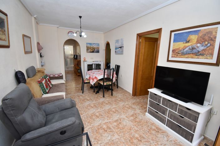 Image No.4-2 Bed Property for sale