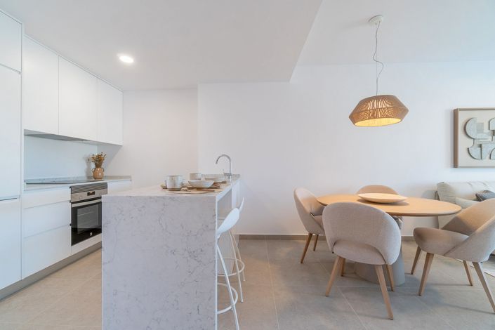 Image No.9-3 Bed Apartment for sale