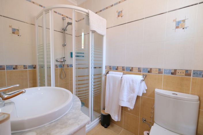 Image No.17-4 Bed Villa for sale