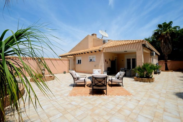 Image No.31-4 Bed Villa for sale
