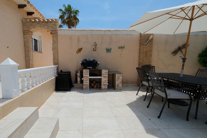 Image No.43-4 Bed Villa for sale