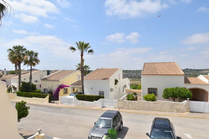 Image No.29-2 Bed Bungalow for sale
