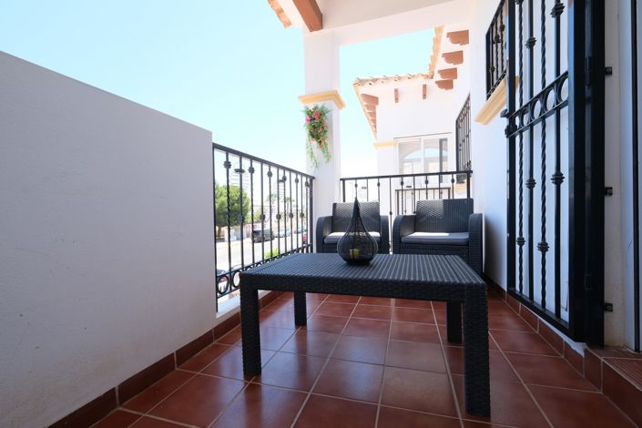 Image No.13-2 Bed Townhouse for sale