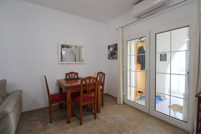 Image No.12-2 Bed Bungalow for sale