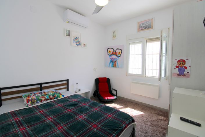 Image No.3-2 Bed Bungalow for sale
