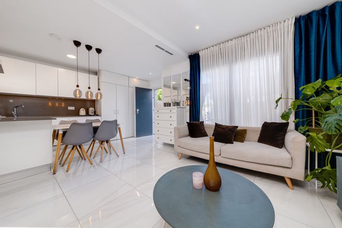 Image No.7-3 Bed Townhouse for sale