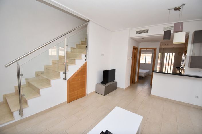 Image No.9-3 Bed Townhouse for sale