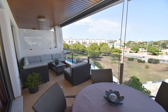 Image No.18-2 Bed Property for sale