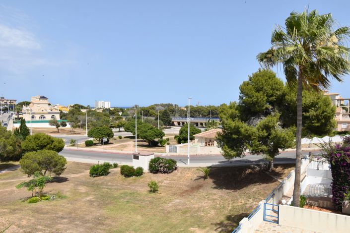 Image No.22-2 Bed Property for sale