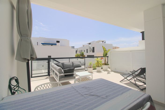 Image No.23-2 Bed Property for sale
