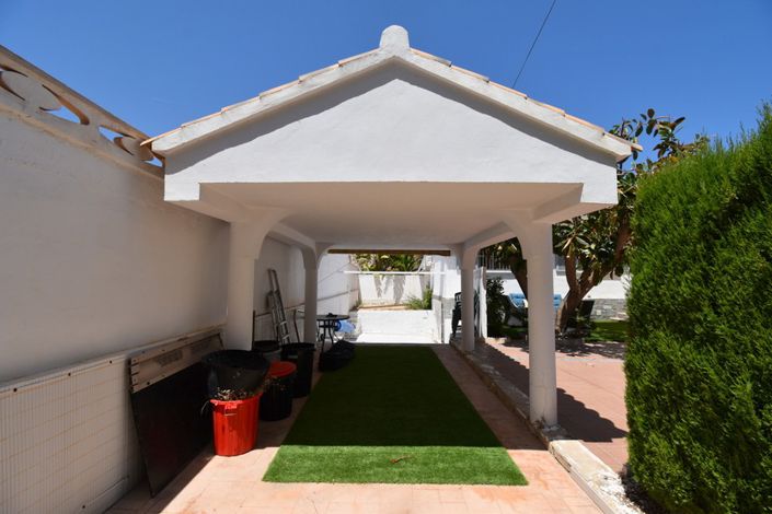 Image No.29-3 Bed Villa for sale