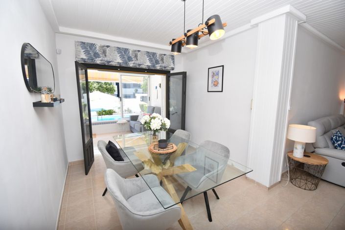 Image No.8-3 Bed Villa for sale