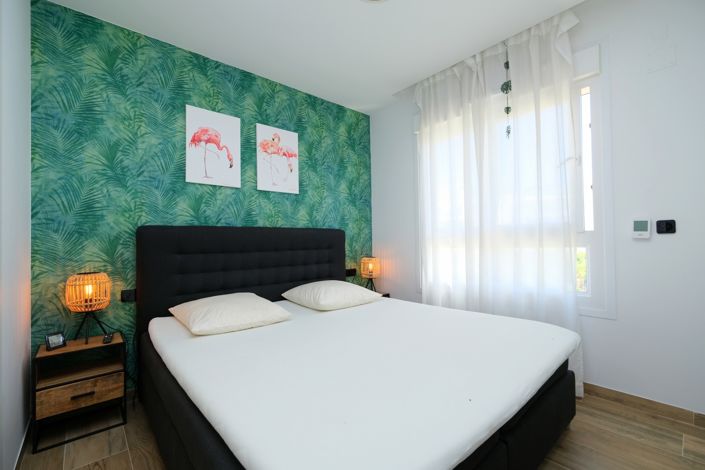 Image No.11-2 Bed Apartment for sale