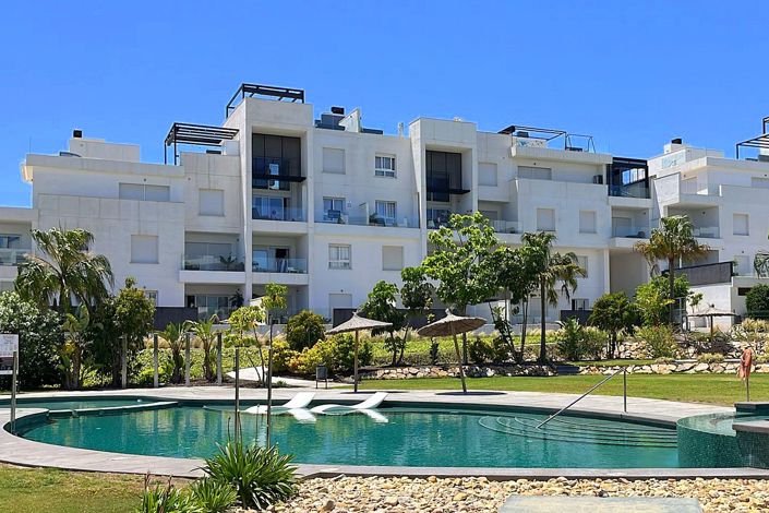 Image No.25-2 Bed Apartment for sale