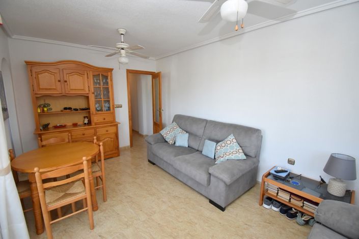 Image No.14-2 Bed Property for sale