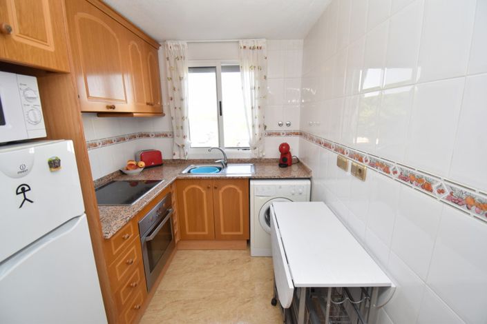 Image No.15-2 Bed Property for sale