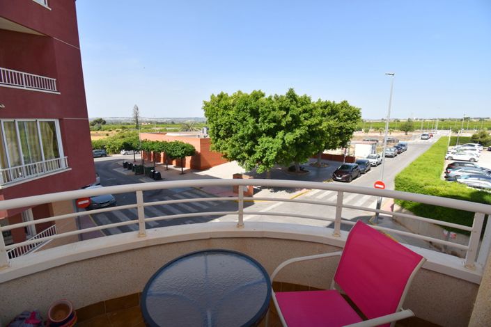 Image No.17-2 Bed Property for sale