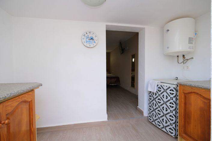Image No.19-2 Bed Bungalow for sale