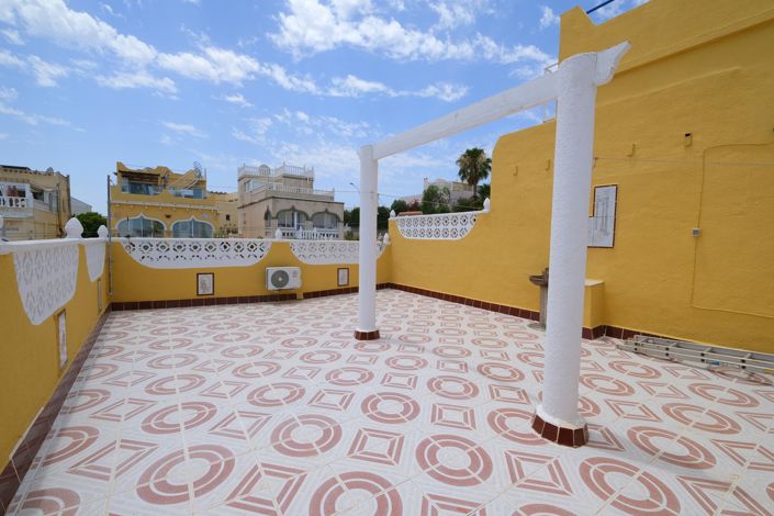Image No.21-2 Bed Bungalow for sale