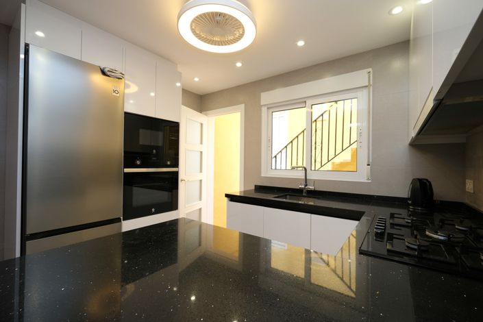 Image No.8-2 Bed Bungalow for sale