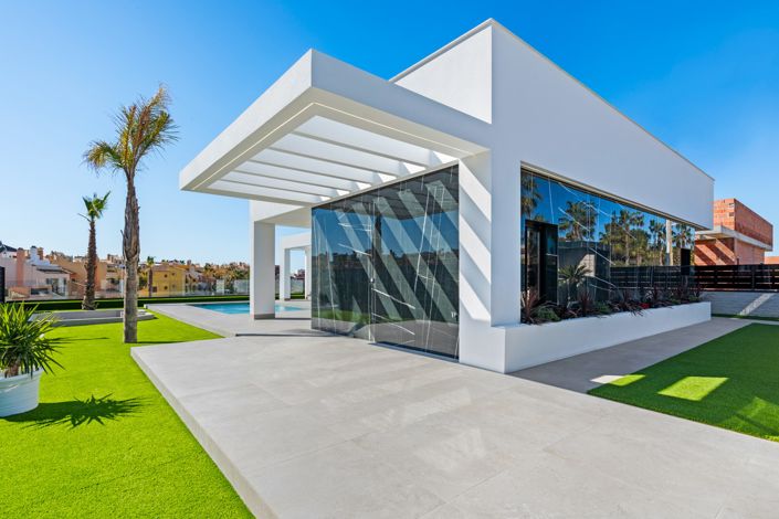 Image No.6-3 Bed Villa for sale