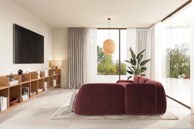 hek400456-larcostahomes-leaving1