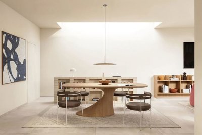 hek400457-larcostahomes-leaving2