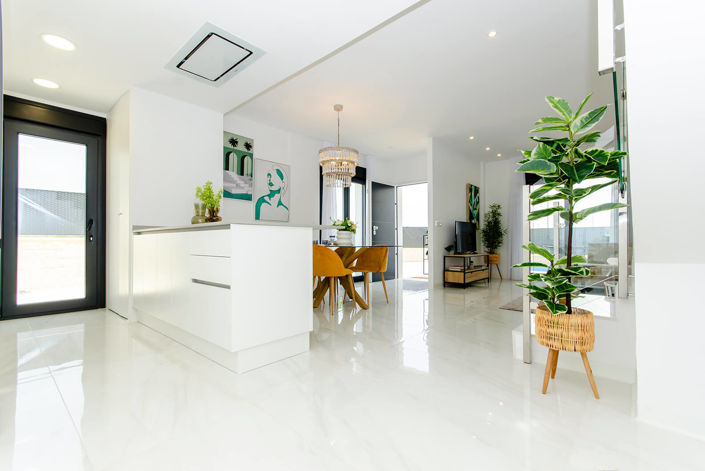 Image No.9-3 Bed Townhouse for sale