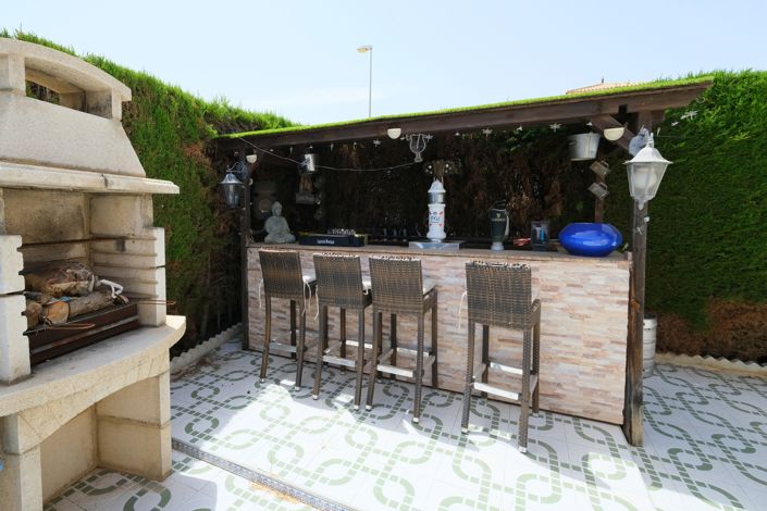 Image No.23-2 Bed Villa for sale