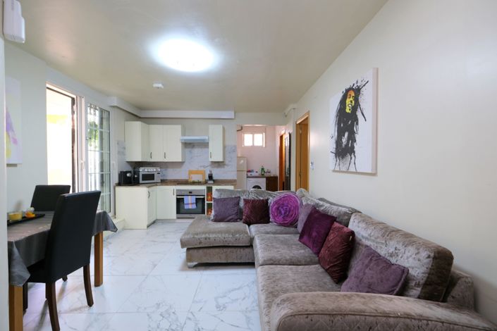 Image No.3-2 Bed Villa for sale